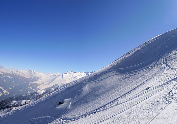 pano_D300_69078-69090+69084+69121