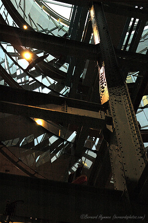 D70_052382004-08-20_01